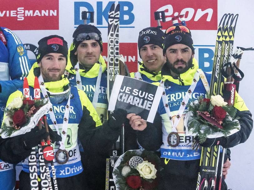 I francesi Jean Guillaume Beatrix, Simon Desthieux, Quentin Fillon Maillet e Simon Fourcade, terzi sul podio della staffetta 4x7,5 della coppa del mondo di biathlon a Oberhof, Germania. Ap